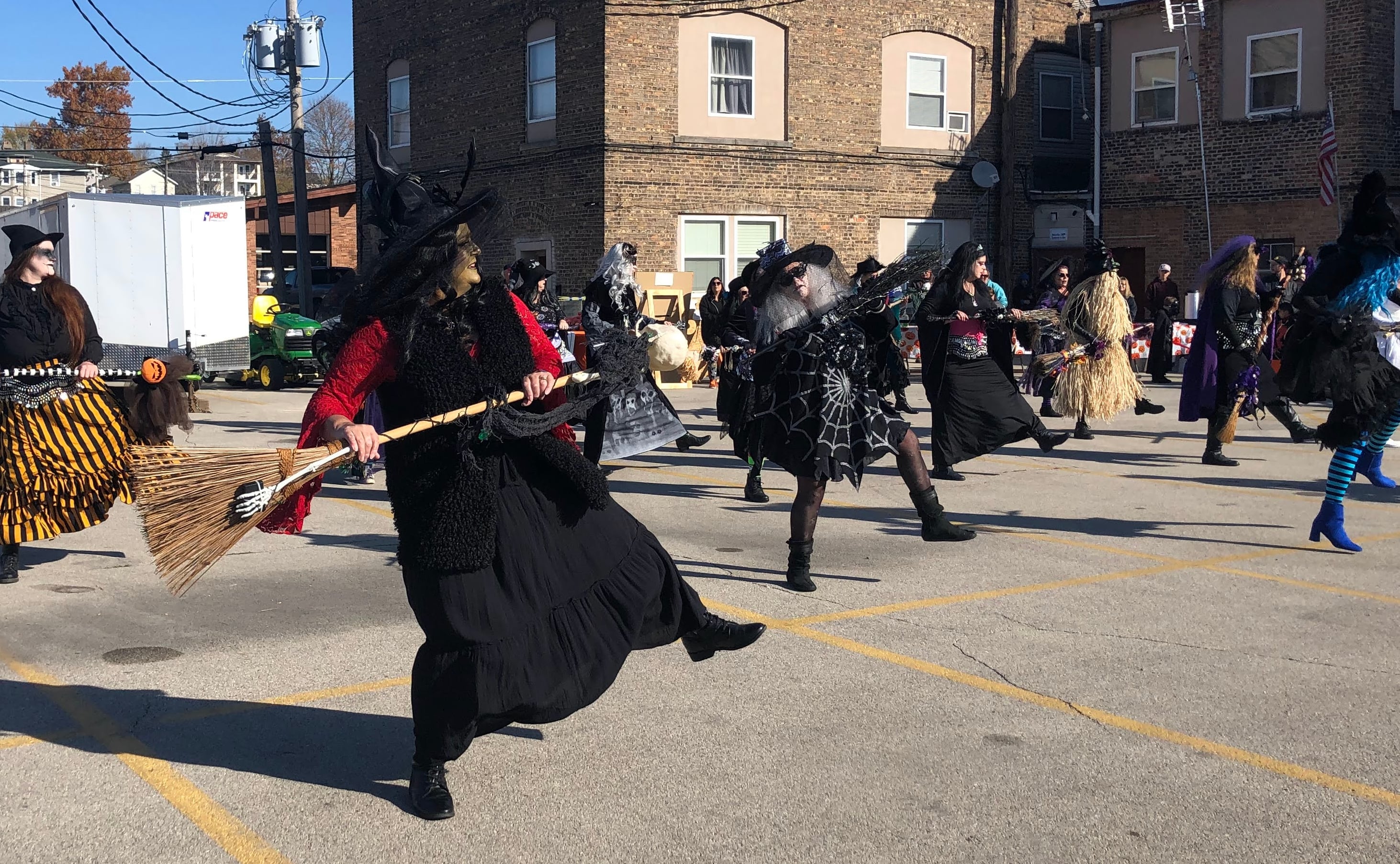 5 Things to Do: Hometown Halloween in La Salle, Howloween, Downtown Trick-or-Treat in Streator — St. Charles Arts news