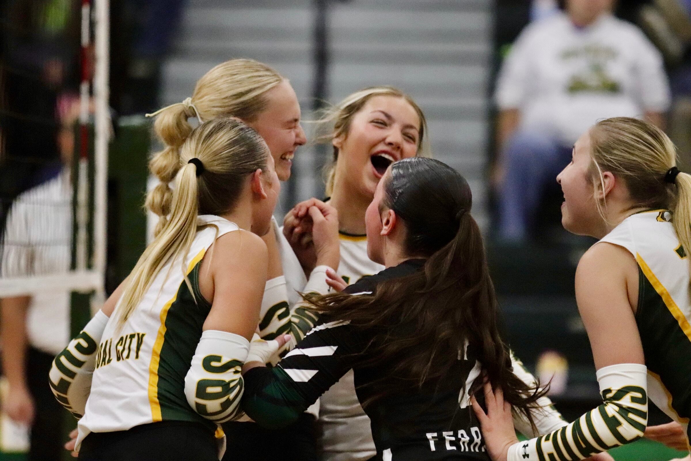 Coal City in control throughout straight-sets 2A regional title win over Seneca — St. Charles Arts news