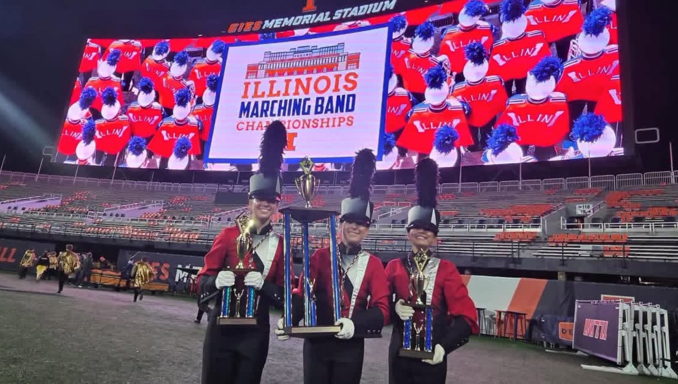 Yorkville High School marching band wins 1st place at University of Illinois tournament for the first time — St. Charles Arts news